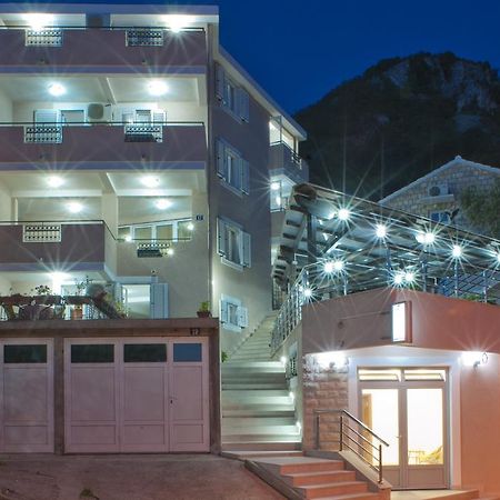 Apartments Marina 斯韦蒂·斯特凡 外观 照片