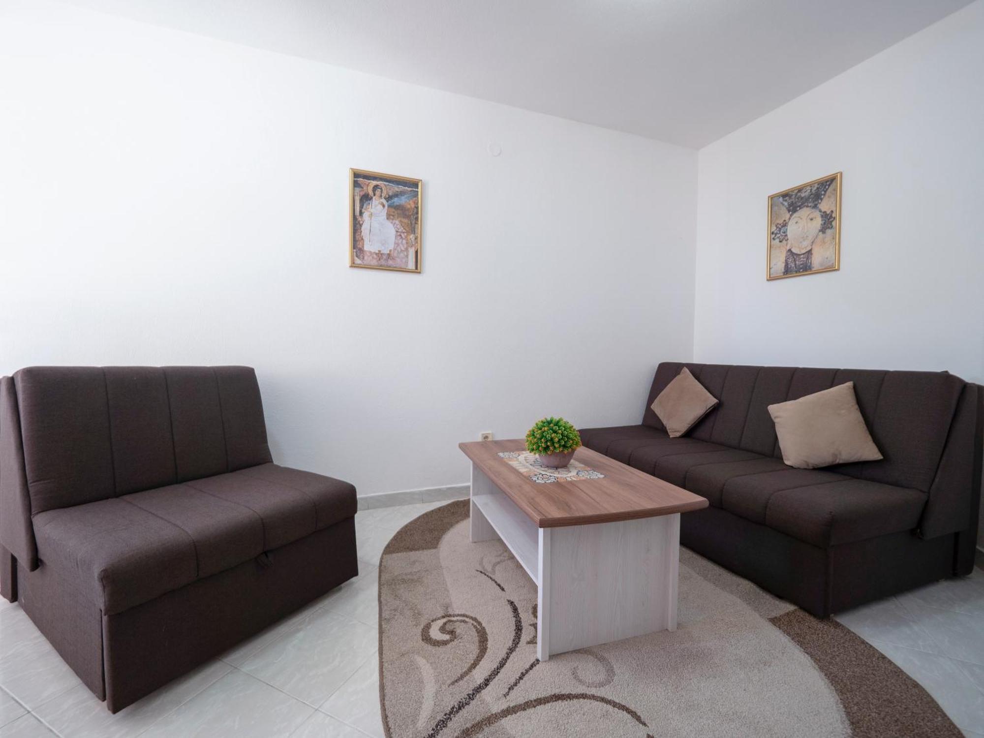 Apartments Marina 斯韦蒂·斯特凡 外观 照片
