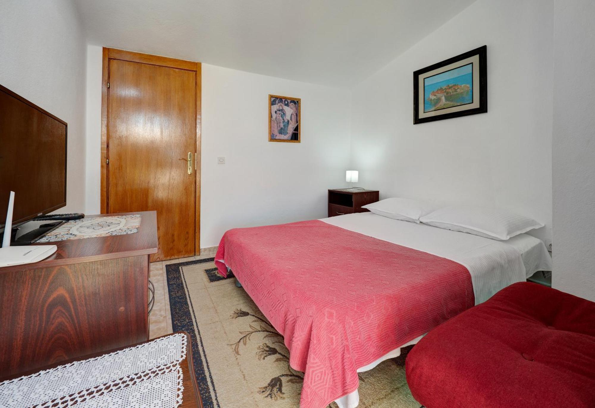 Apartments Marina 斯韦蒂·斯特凡 外观 照片